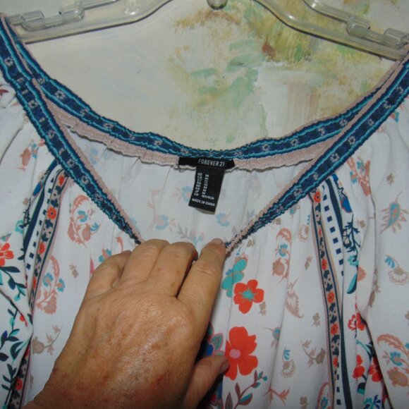 Forever 21 Shirt Mixed Floral Flutter Sleeve Boho Smocked Off Shoulder Blouse M - Picture 4 of 6